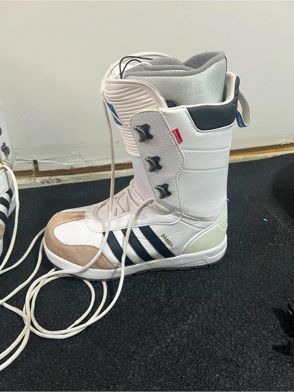 adidas White and Black Samba Snowboard Boots with Tan Accents